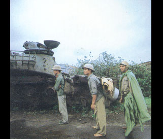 Vietnam 1982 3
